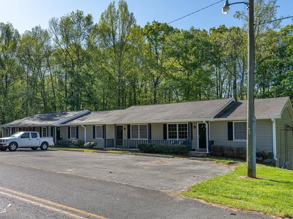 23 Shadowood Cir SE, Silver Creek, GA 30173