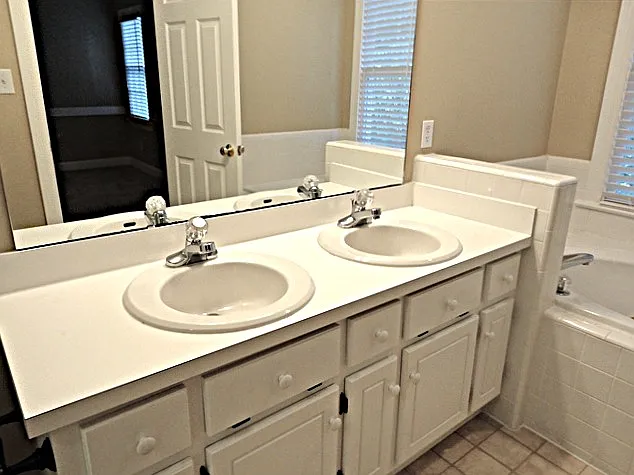 4812 Forest Highland Dr — Photo 12