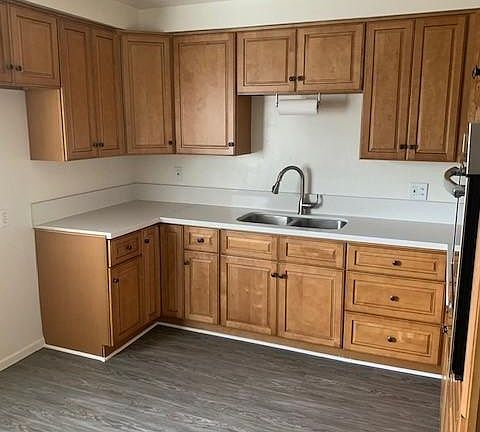 Tenants to bring their own refrigerator