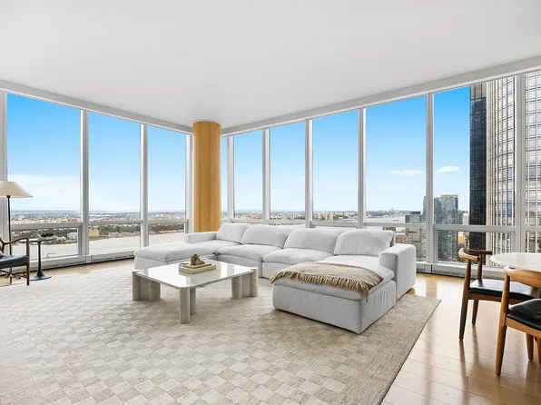 15 Hudson Yards #64D, New York, NY 10001