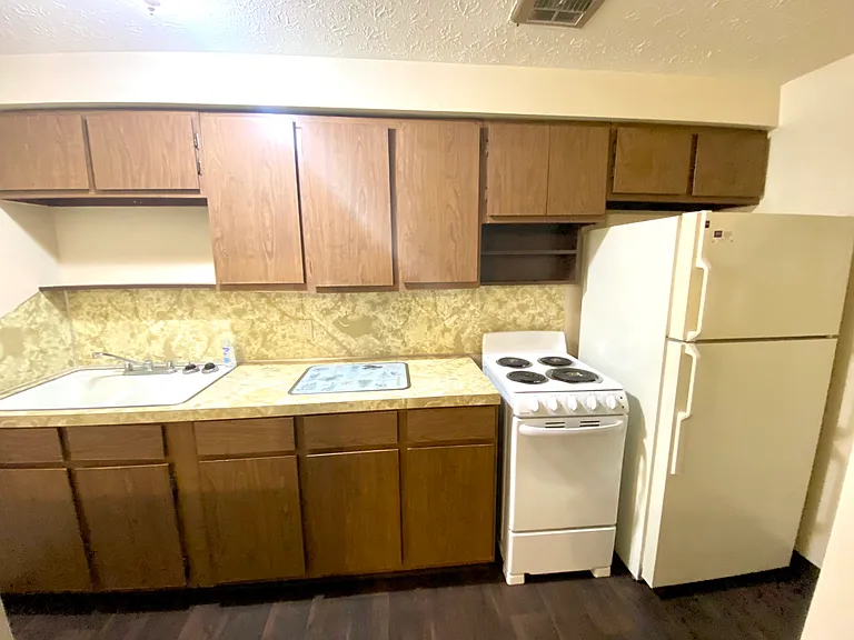 Ferndale Ridge — Photo 3