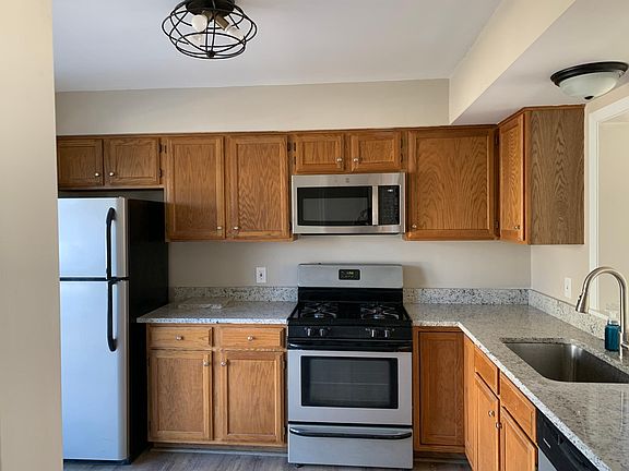 2nd image of 501 Falkirk Ct