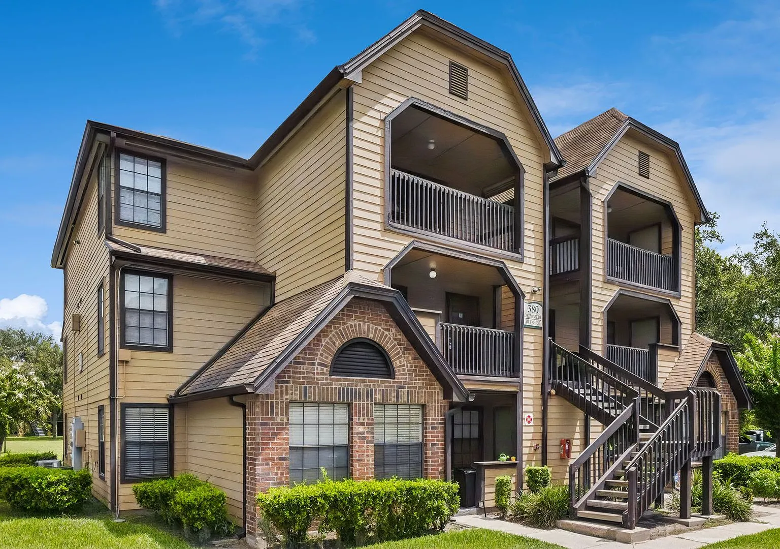 1/1 Condo in Gated Lakefront Community of Altamonte Springs! — Photo 3
