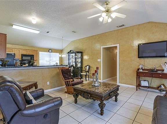 5th image of 10649 Flamewood Dr