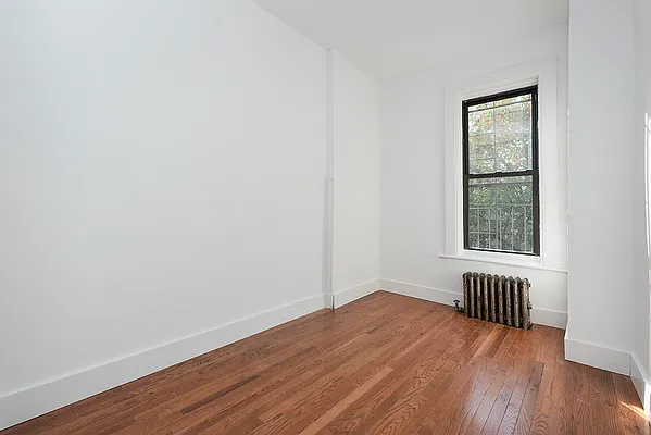 Rented by Bold New York | media 31