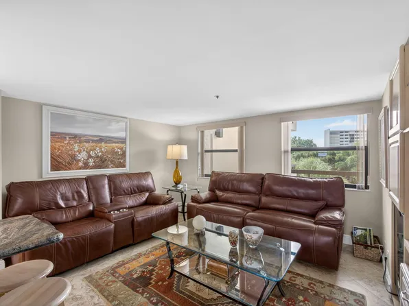 364 Golfview Road #506, North Palm Beach, FL 33408