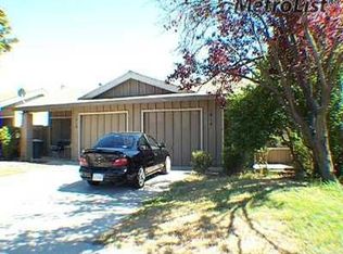 1016 Clinton Rd, Sacramento, CA 95825