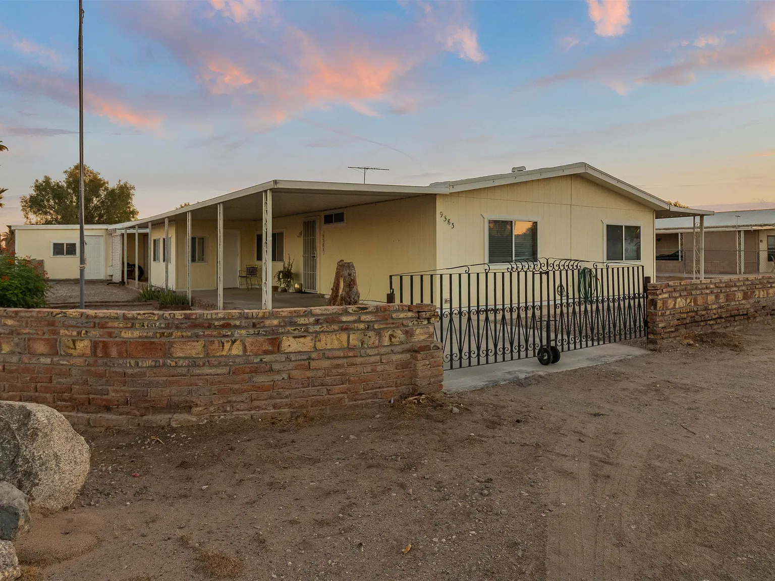 2 bed, 2.0 bath, 1248 sqft, $1,400 — Photo 3