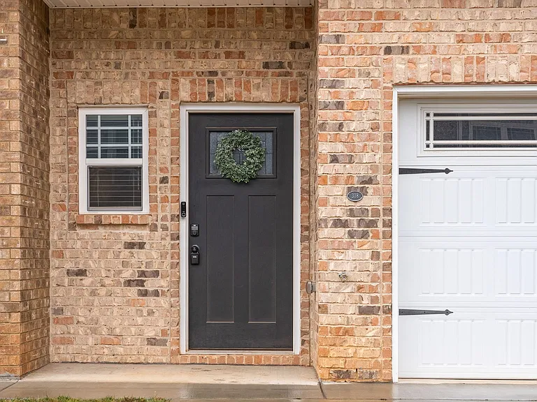 318 Fallow Cir — Photo 2