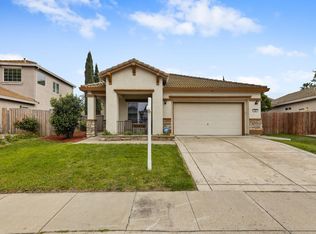 320 Arnold Gamble Cir, Sacramento, CA 95835