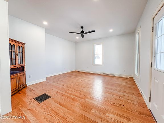 5th image of 126 S Orange St