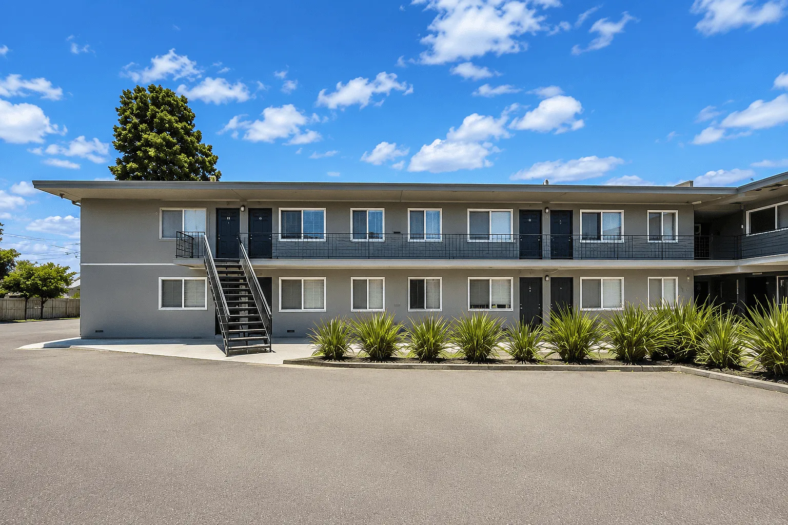 Diamond Haus — Photo 2