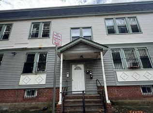 641 15th Ave #2L, Newark, NJ