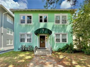 9 Fontainebleau Dr #D, New Orleans, LA 70125