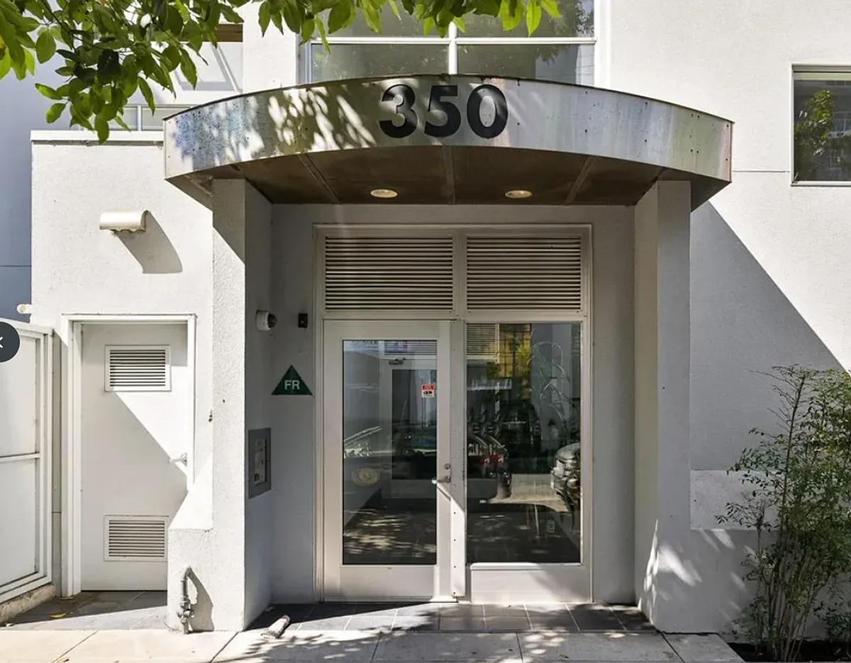 Building Photo - 350 Alabama St #11