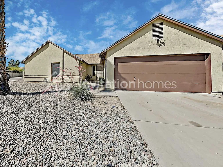 13020 N 55th Dr — Photo 1