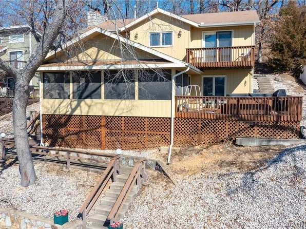 143 Hard Castle Rd, Sunrise Beach, MO 65079