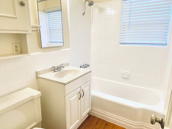5th image of 1624 Adams Ave #1644
