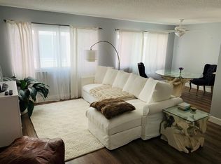 8148 Redlands St APT 102, Playa Del Rey, CA 90293