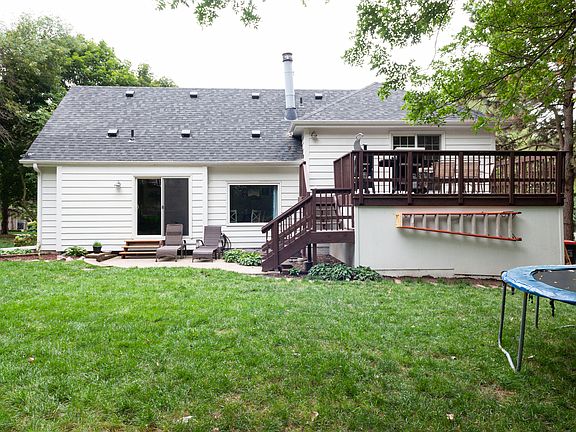 2nd image of 8030 Northshore Dr