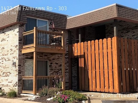 4th image of 1411 SW Fairlawn Rd #527