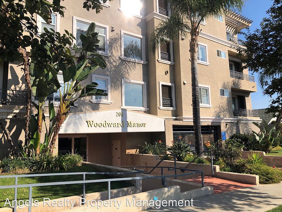 2nd image of 200 N 5th St Unit 109
