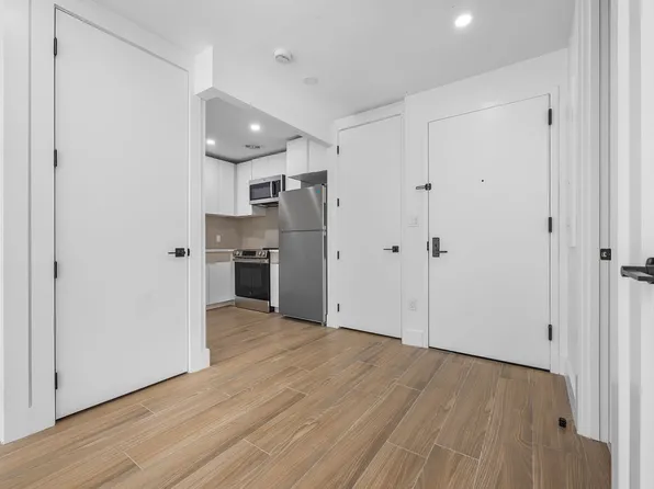 173 Rochester Avenue image 6 of 12