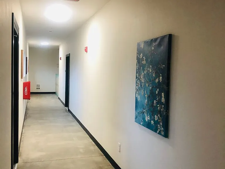 Wall Street Apartments — Photo 32