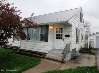 228 Pembroke Ave S, Wabasha, MN 55981