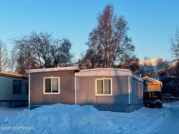 9499 Brayton Dr Trailer 152, Anchorage, AK 99507