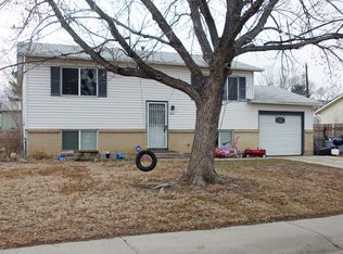 1512 Maxwell St, Colorado Springs, CO 80906