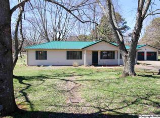 101 Moontown Cir, Brownsboro, AL 35741