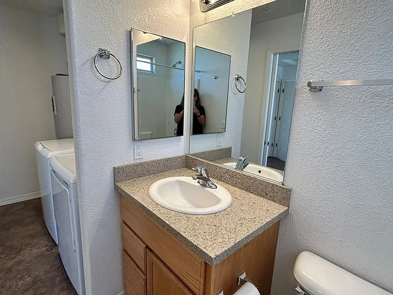 2109 Injo Dr — Photo 12
