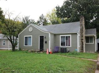 709 Bertrand St, Manhattan, KS 66502
