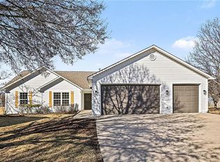 31330 W Barbara Ct, Gardner, KS 66030