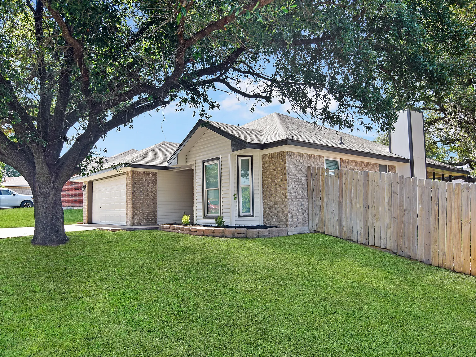 2806 Fieldstone Dr, Killeen — Photo 3