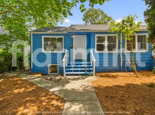 1704 27th Ave #A, Seattle, WA 98122
