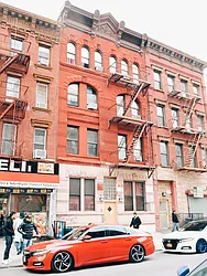 363 South 4th Street in Williamsburg