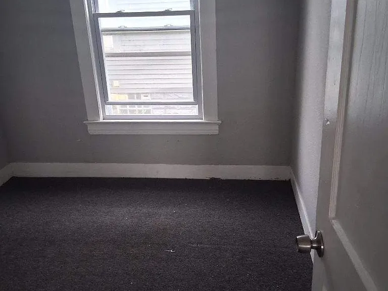 4110 E 64th St #1 — Photo 5