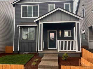 1285 Parkside Ave, Woodburn, OR