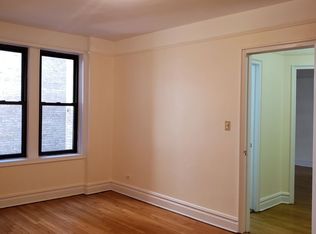 3075 34th St APT 1E, Astoria, NY 11103