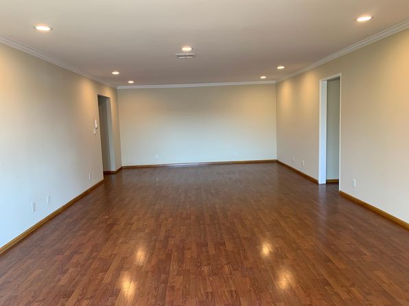 619 E Elmwood Ave APT R
