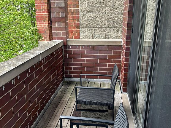 4th image of 2117 W Gladys Ave Unit 3