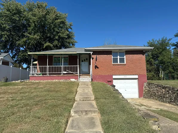 212 Scott St, Charleroi, PA 15022