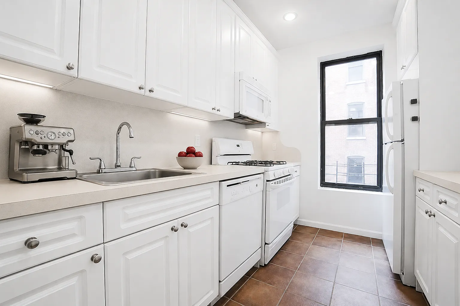 515 West 122nd Street — Photo 3
