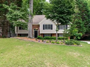 3287 Country Walk Dr, Powder Springs, GA 30127