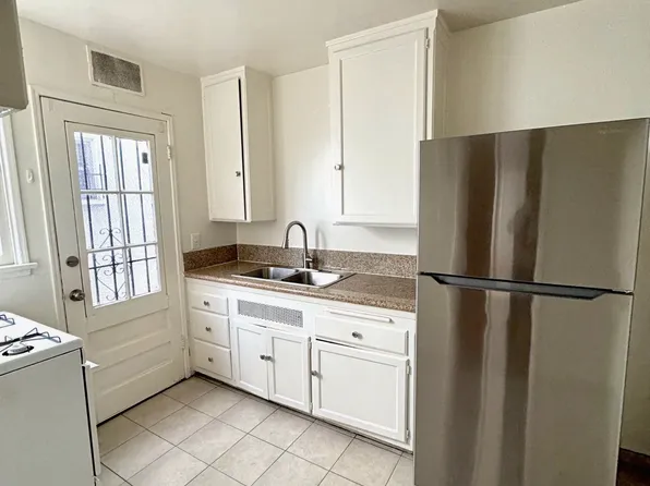 1213 E Ocean Blvd APT 5, Long Beach, CA 90802