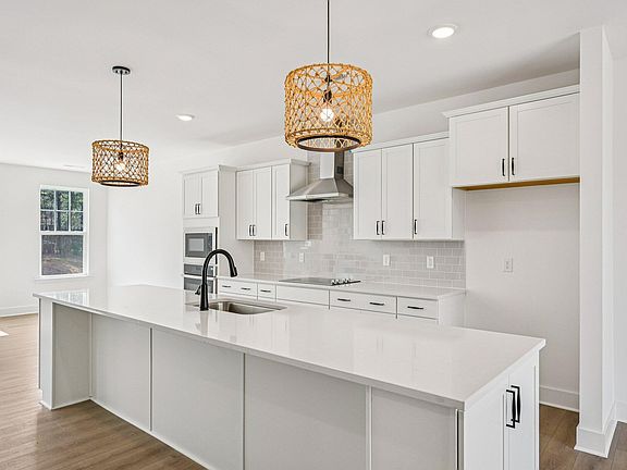2nd image of 10915 Bayflower Way