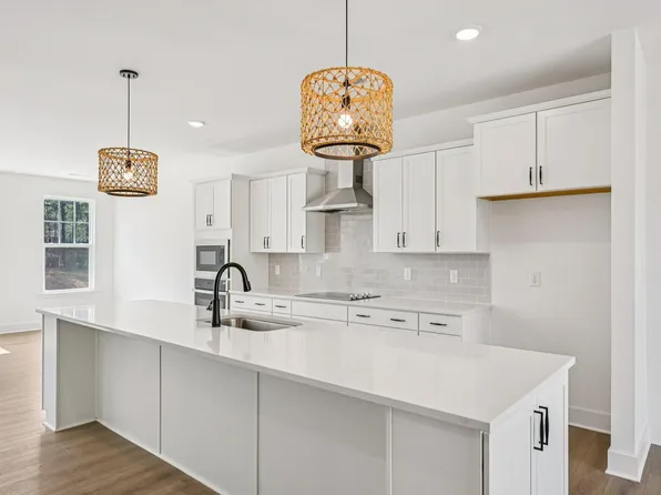 10905 Bayflower Way, Raleigh, NC 27617