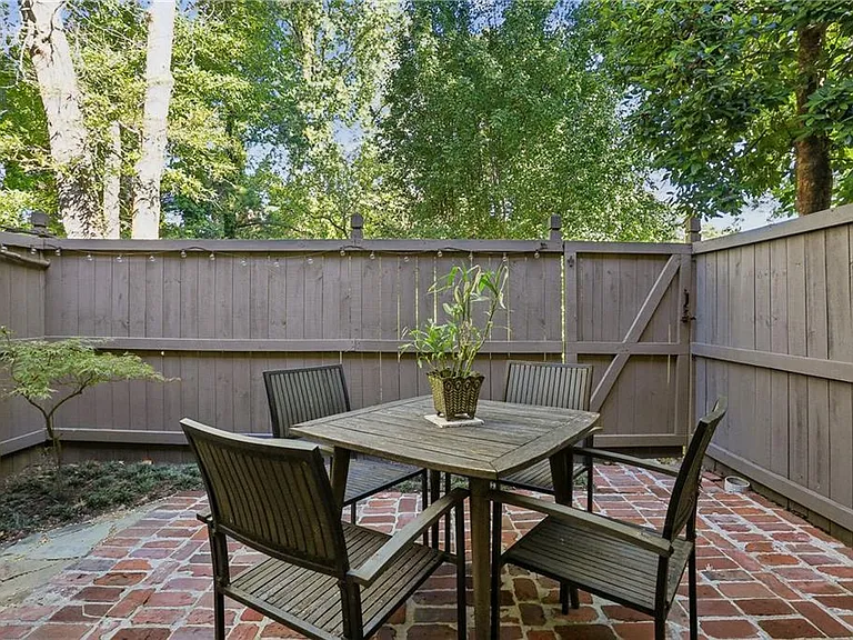 35 Ivy Trl NE — Photo 13